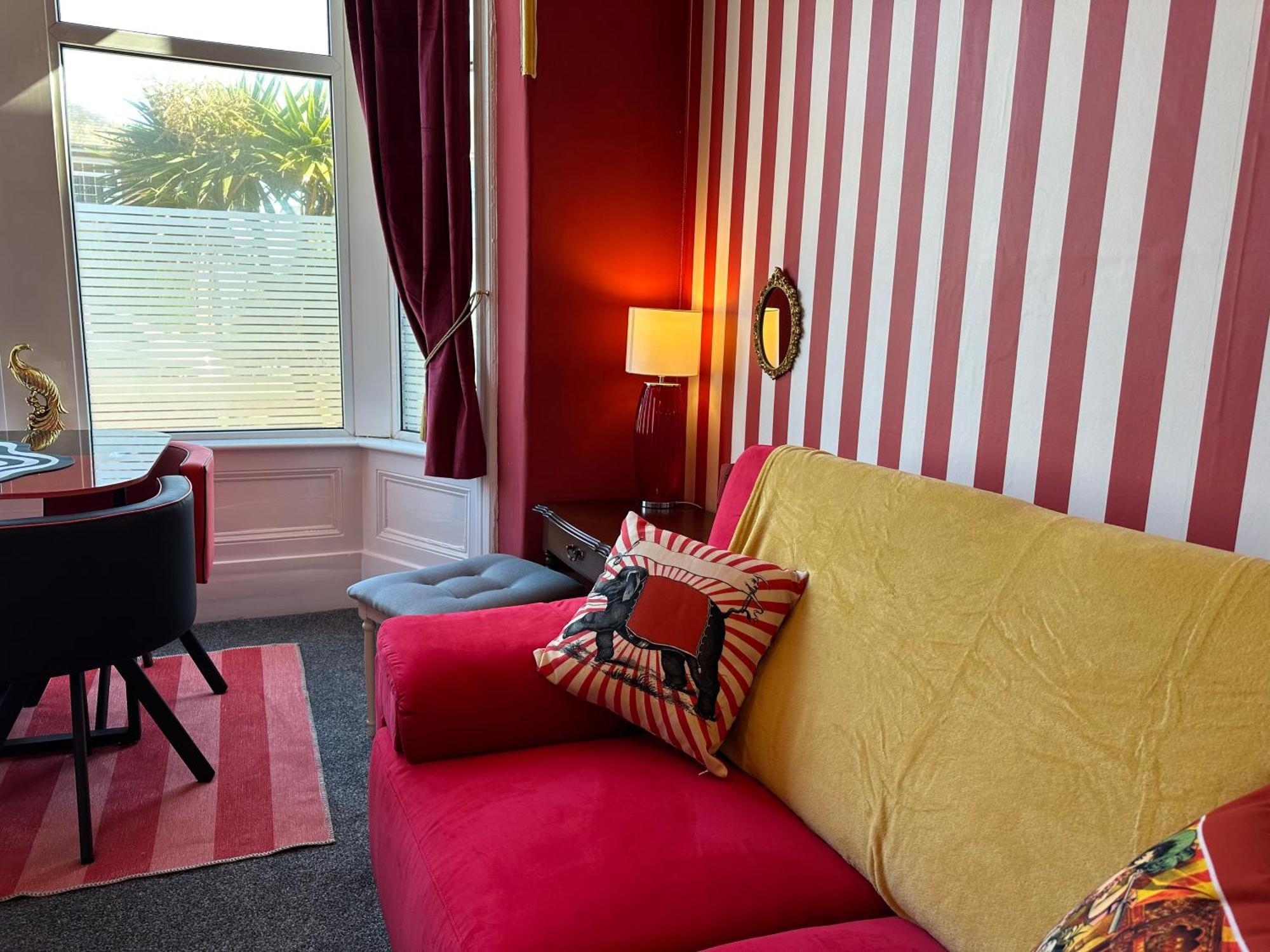 Circus Suite Blackpool Exterior foto